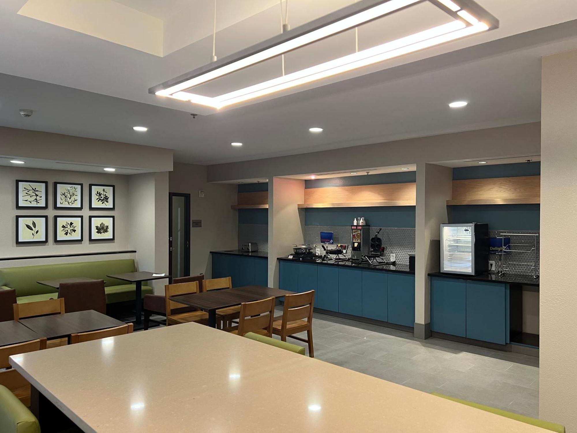 Country Inn & Suites By Radisson, Lsu - Medical Corridor Baton Rouge Exterior photo